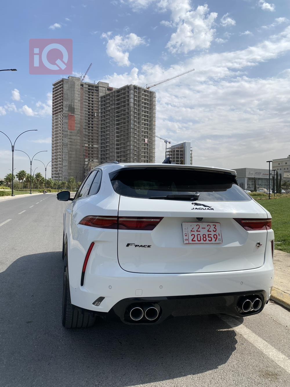 جاكوار إف-بيس
